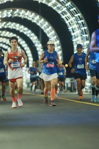 BIB: 40613, 5471, 411
                            <button type="button" onclick="openModal(20632076)" class="btn btn-primary btn-sm float-right btn-popup" data-toggle="modal" data-target=".modal-high-quality">
                        <i class="fas fa-shopping-cart"></i> Add to Cart
                    </button>
                                            <button type="button" onclick="isThisMe(20632076, true)" class="btn btn-success btn-sm float-right btn-popup btn-isme hidden" data-toggle="tooltip" data-placement="bottom" title="นี่คือรูปของคุณใช่ไหม คลิกที่นี่เพื่อเอาเข้าอัลบั้ม">
                        <i class="fas fa-plus"></i> Add to album
                    </button>
                    <button type="button" onclick="isThisMe(20632076, false)" class="btn btn-warning btn-sm float-right btn-popup btn-isnotme hidden">
                        <i class="fas fa-ban"></i> Remove from album
                    </button>